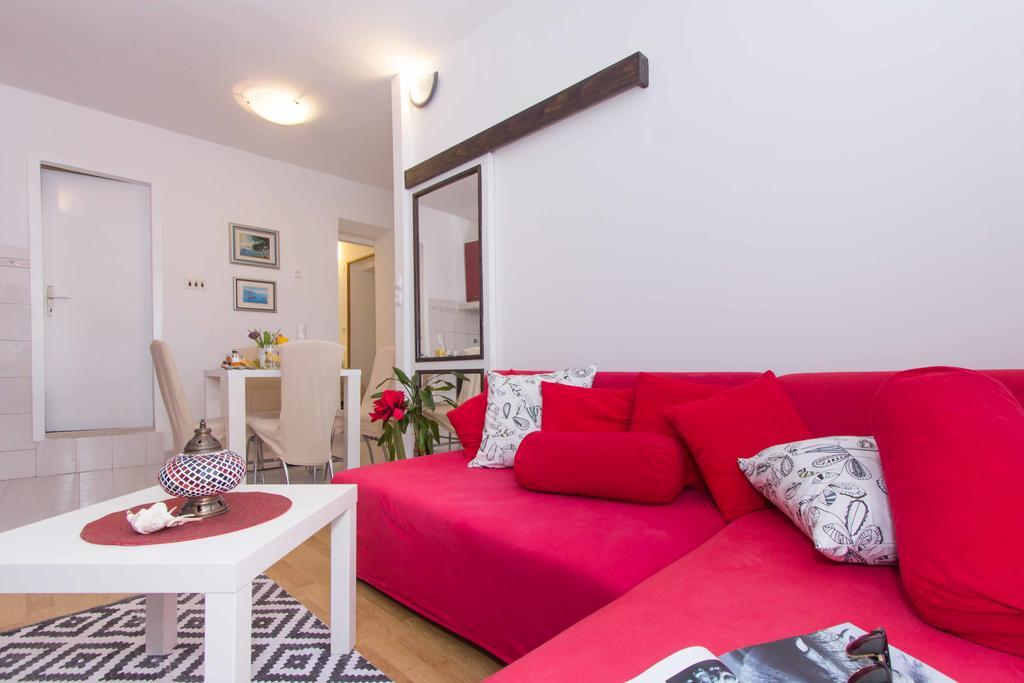 Red Valentino Apartment Split Ngoại thất bức ảnh